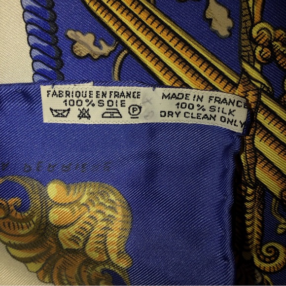 Hermès Authentic“LVDOVICVS MAGNVS” Blue Multi💯%Silk Scarf - Picture 4 of 15